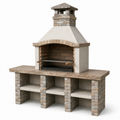 Rustikaler Grillkamin aus Beton und Stahl, Beige/Braun/Grau/Schwarz, 220 x 70 x 250 cm, mit Arbeitsfläche und sechs Ablagefächern